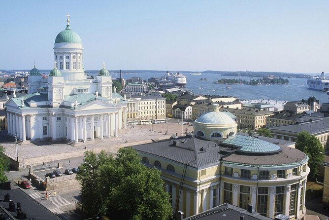 A Finntastic Walking Tour in Helsinki - Esplanadi Park, Runeberg, and the city’s relaxed middle