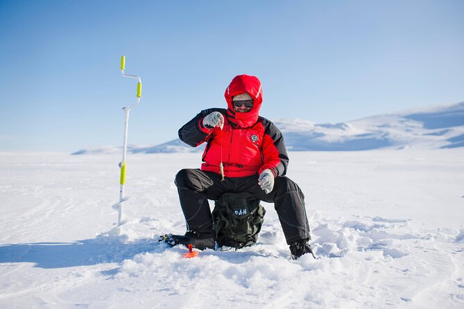 Arctic Fishing & Open Fire Cooking - Getting to the Ice, and how the morning is paced