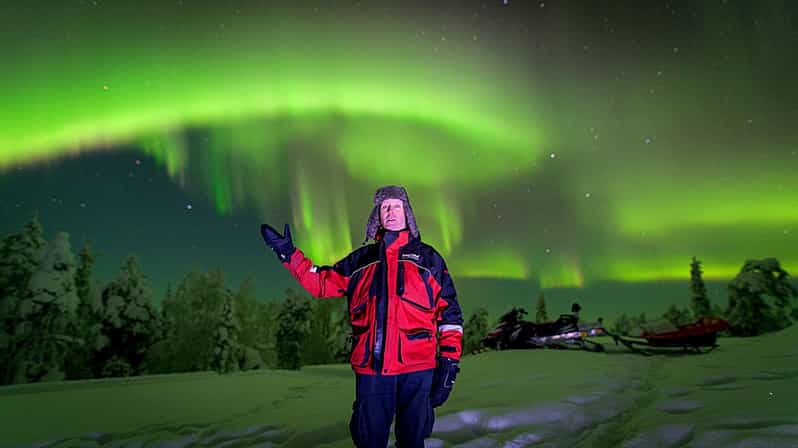 Auroras Northern Lights in Saariselka - Photographing and cloud photo sharing: what’s included and what’s not