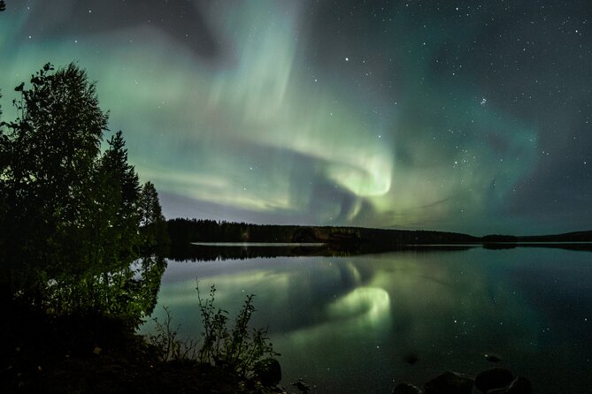 Autumn Aurora Borealis Picnic in Rovaniemi - Campfire picnic details: hot drinks and the food rhythm