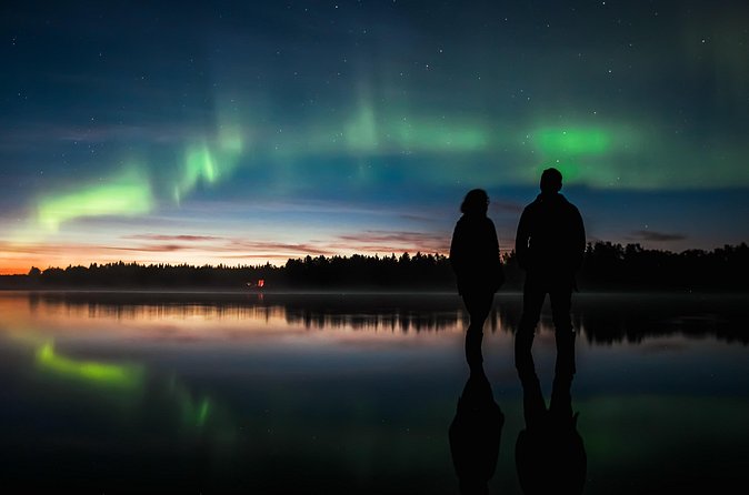 Autumn Aurora Borealis Picnic in Rovaniemi - Group size reality: intimate, but still plan for a chilly night