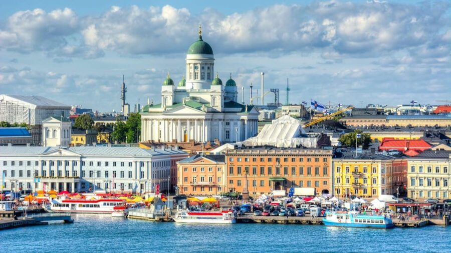 Best of Helsinki: Private Walking Tour with a Local - Key things I’d watch for
