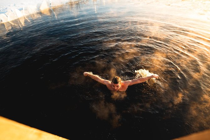 Best Of Lapland: Sauna, Ice swimming, Dinner & Northern Lights - The ice swimming part: what you should do (and what you should expect)