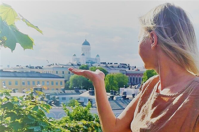 CITY Tour with Food Tasting in Helsinki - Meeting Up in Helsinki: Café Engel vs. Senaatintori
