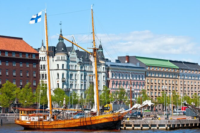 Deluxe Helsinki Shore Excursion from Cruise Ship Port - Senate Square and Market Area to Esplanadi: Your Walking Segment