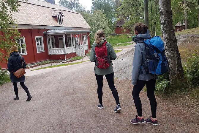 Explore happiest Helsinki: Bike/Ebike: BBQ, Sauna, Forest, &Parks - Price and value: what $177.81 buys you in real terms