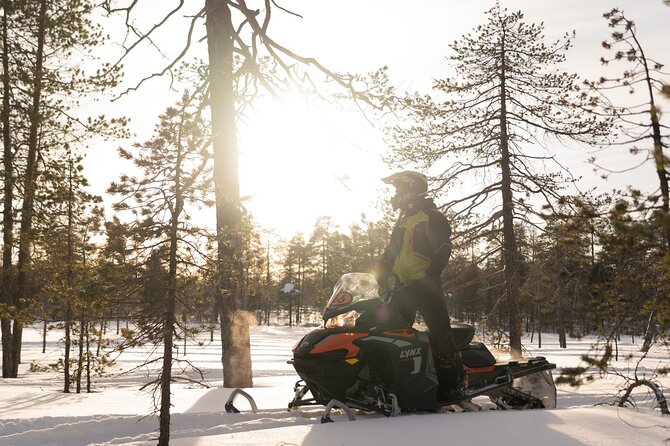 Family Snowmobile Safari in Rovaniemi - Family Snowmobile Safari in Rovaniemi: Pickup, Gearing Up, and Group Size