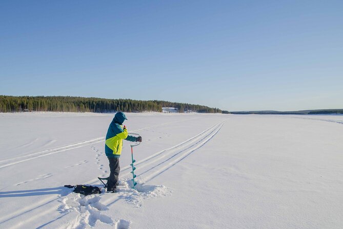 First Ice Fishing Experience in Rovaniemi - Ice fishing basics: what the guide actually teaches you
