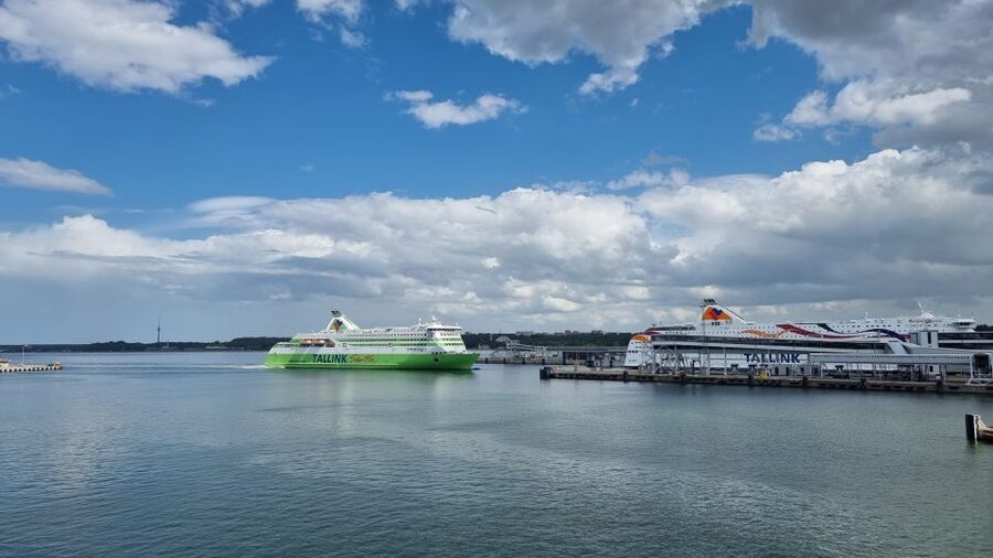 From Helsinki: Luxury Trip to Tallinn Ferry +VIP Car - Key points at a glance
