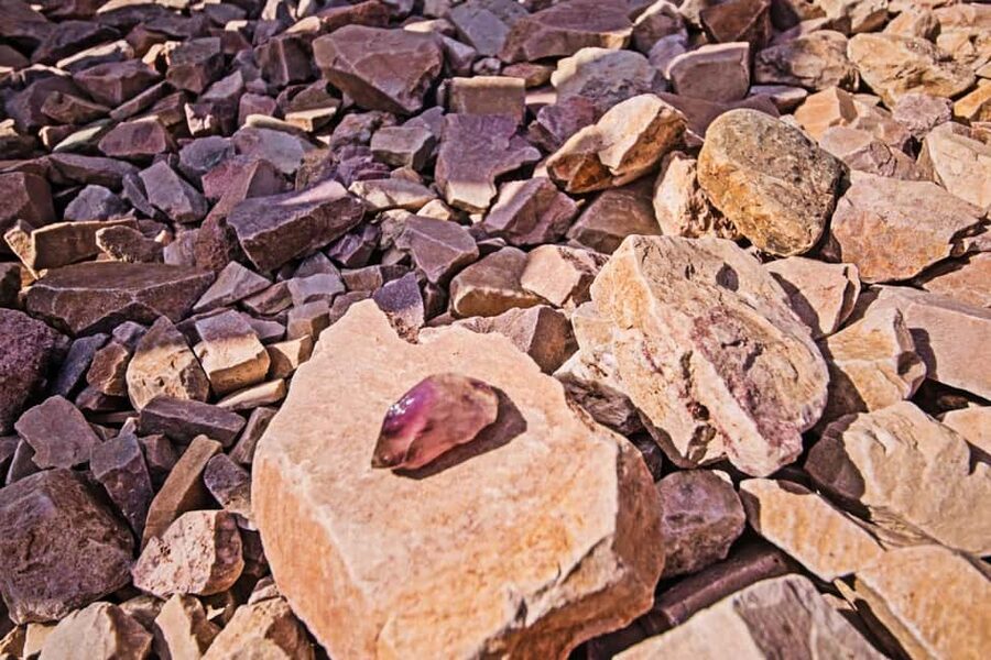 From Rovaniemi: EXCURSION TO THE AMETHYST MINE IN LUOSTO - Digging for your own lucky amethyst: how to make the most of the hands-on part