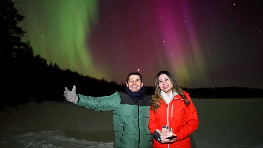 From Rovaniemi: Family-Friendly Northern Lights Tour - What to pack for a night outdoors (and what not to overpack)