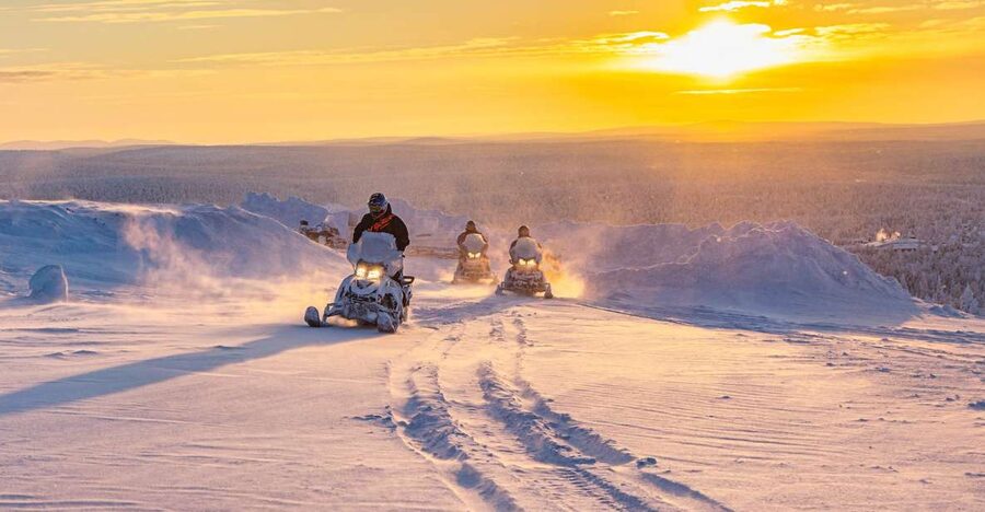 From Rovaniemi: Guided Lapland Snowmobile Adventure - Getting started: Rovakatu office meets Southern Lapland wilderness