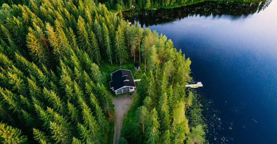 From Rovaniemi: Midnight Sun Forest Lake Float - From Pickup to Forest Start: The First Half of the Tour