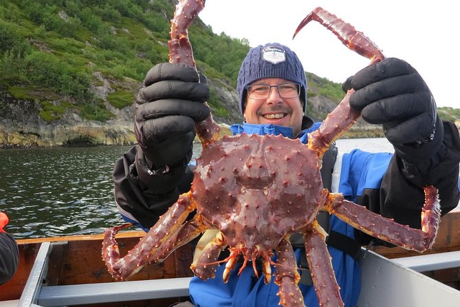 Full-Day Trip: King Crab Safari to Norway from Saariselkä Including Lunch - Northern Lights Chance: A Weather Dependent Stop on the Way Back