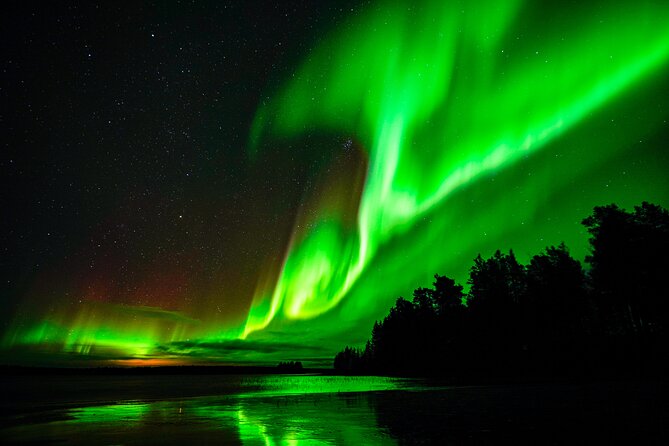 Guaranteed Northern Lights Hunting Adventure in Lapland - Key highlights in plain terms