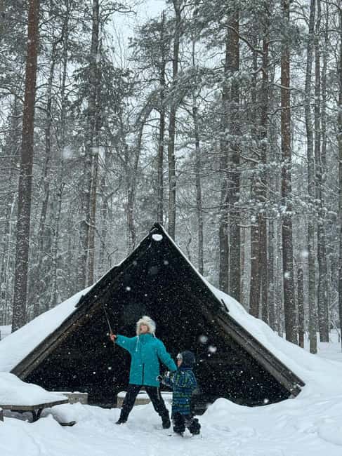 Guided Ranua Wildlife Zoo Tour with Lunch Buffet - Comfort and winter gear, because Finland outdoors is not optional