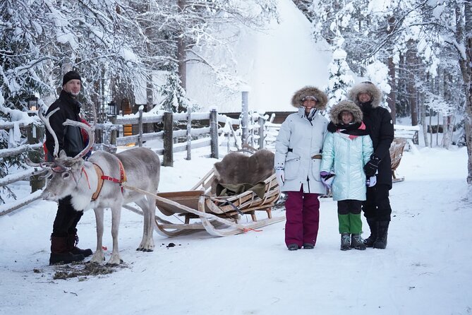 Half-Day Experience in Local reindeer farm in Lapland - The 2 km sleigh ride: peaceful, guided, and photographed
