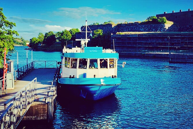 Half-Day Helsinki and Suomenlinna Walking and Ferry Guided Tour - Morning Helsinki: from Parliament to Oodi without losing the thread