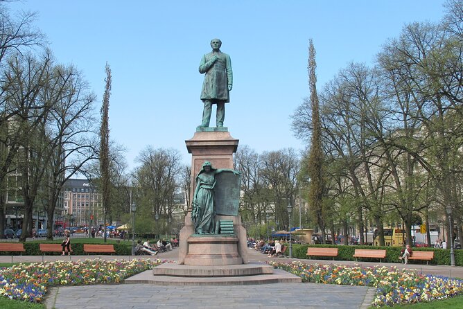 Helsinki And Porvoo Tour by Private Car with Personal Guide - Suomenlinna Pass-By Views, Then Straight Into Iconic Central Helsinki
