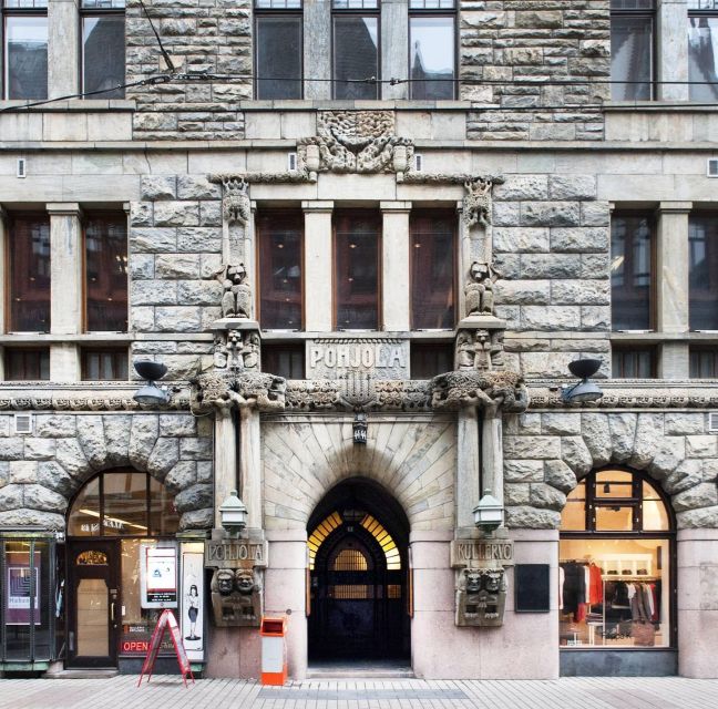 Helsinki: Architecture Walking Tour with Expert - Oodi and the new public spirit of Helsinki