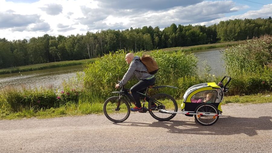 Helsinki: Bike or E-Bike Tour, BBQ, Sauna, Parks, and Forest - Keskuspuisto, the Helsinki urban wilderness ride back