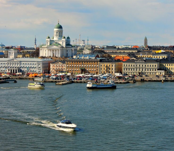 Helsinki: Express Walk with a Local in 60 minutes - Meeting at Allas Sea Pool, then following the water