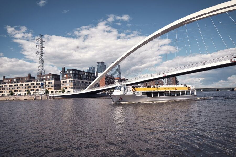 Helsinki: Hop-On Hop-Off Bus Tour & City Highlights Cruise - Bus From Senate Square: 19 Stops, 24 Hours to Use Them