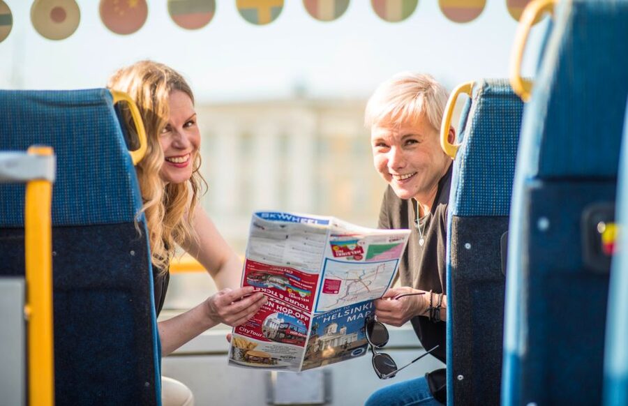 Helsinki: Hop-On Hop-Off City Bus Tour - Downtown highlights: Senate Square to the Market area