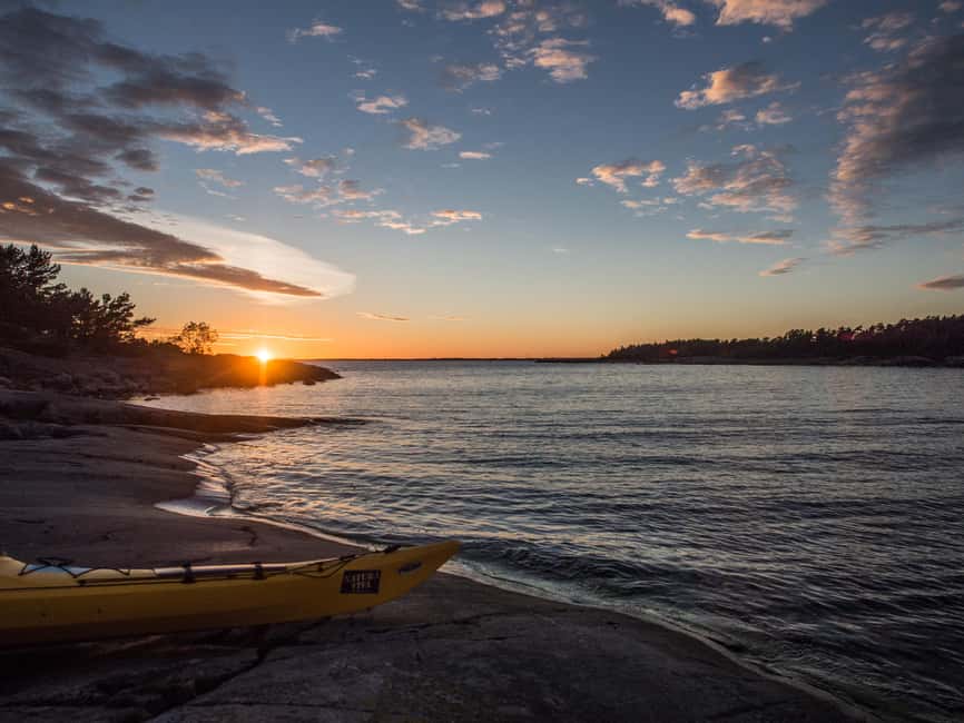 Helsinki: Midnight Sun Kayaking Tour with Campfire - Who This Tour Suits Best (and who should skip it)