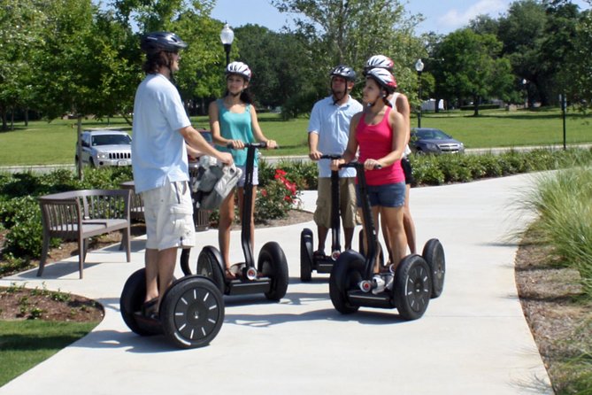 Helsinki Segway Tour - Senate Square: your quick-photo start in Helsinki’s heart