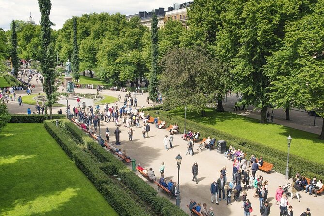Helsinki Self-Guided Audio Tour - Stop-by-stop in the city center: stations, squares, libraries, and power
