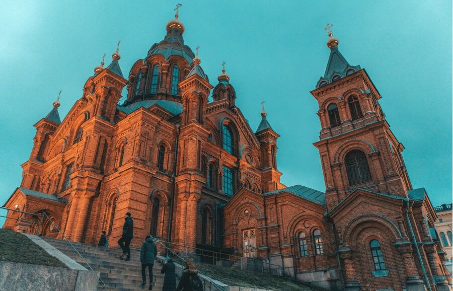 Helsinki: Small-Group Walking Tour with City Planner Guide - Senate Square and Helsinki Cathedral: the center you use to orient
