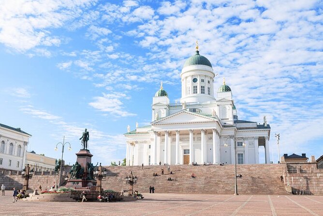 Helsinki & Suomenlinna: City Highlights Tour with Ferry Ride - A 10:00 am Helsinki day that ends at Kauppatori