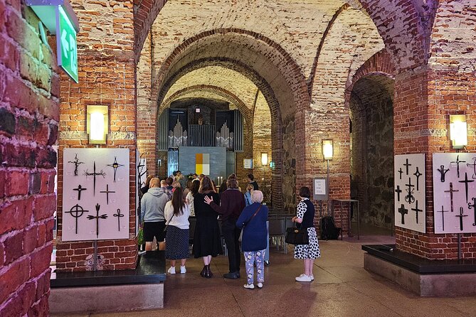 Helsinki & Suomenlinna: City Highlights Tour with Ferry Ride - Two major churches: Uspenski and Helsinki Cathedral