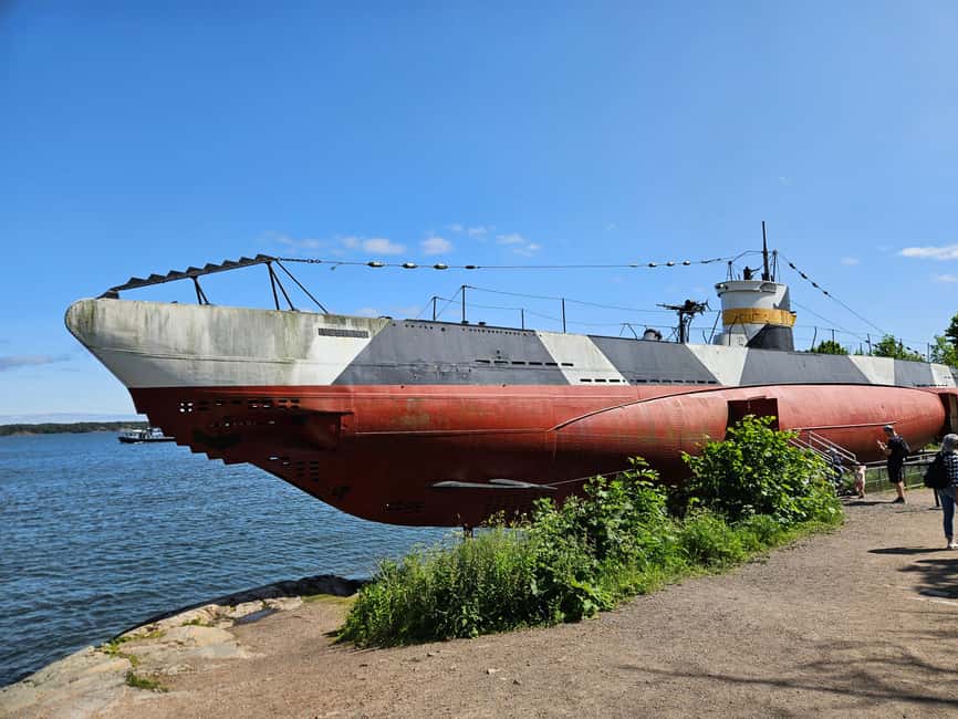 Helsinki & Suomenlinna: City Highlights Tour with Ferry Ride - Timing, comfort, and what to wear in Finnish weather