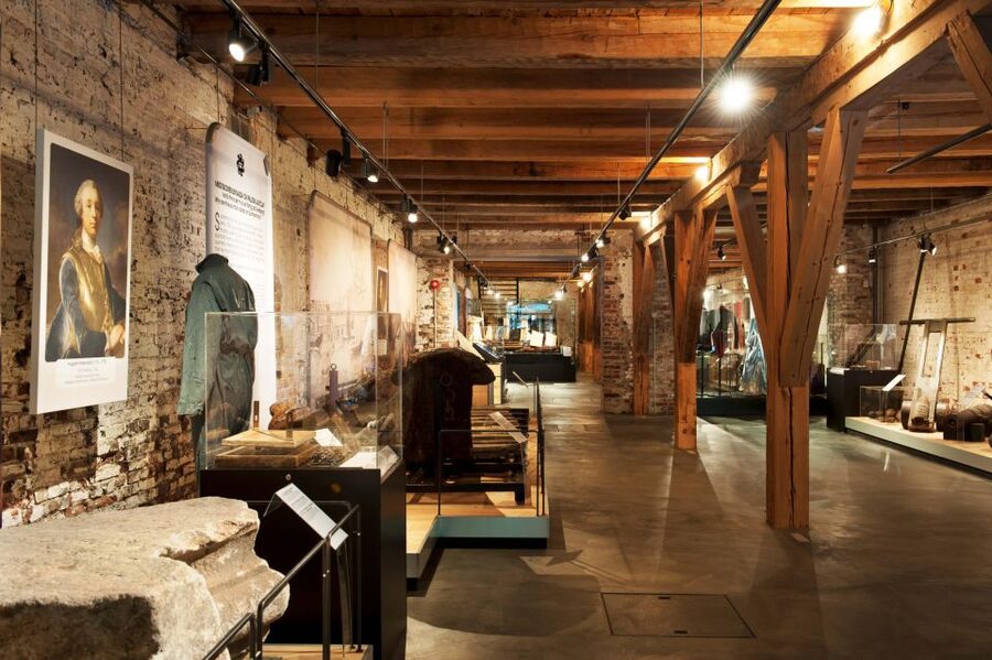 Helsinki: Suomenlinna Museum Ticket - Temporary exhibitions: the present-day themes that keep the museum relevant