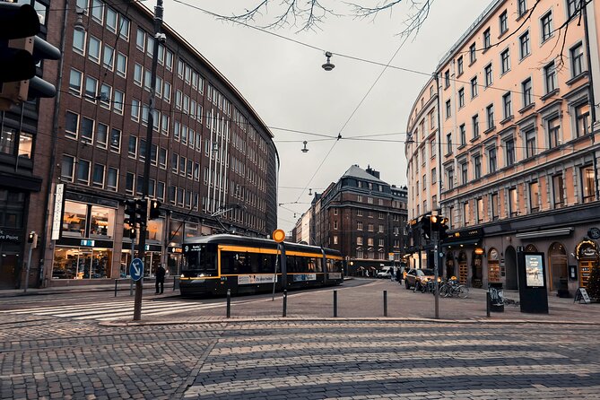 Helsinki Walking Tour at Helsinki Architecture - National Library of Finland: beauty you can walk through