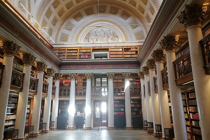 Helsinki Walking Tour With a Sociologist - Central Railway Station, Ateneum, and Oodi Library, the big finish