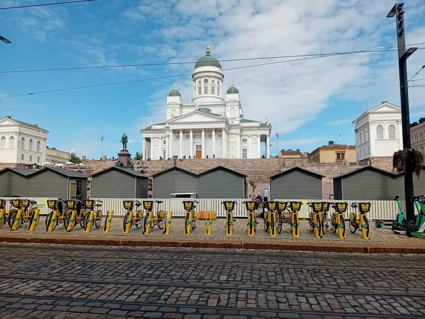Helsinki Walking Tour with a Sociologist - Market Square and Market Hall: where food meets social life