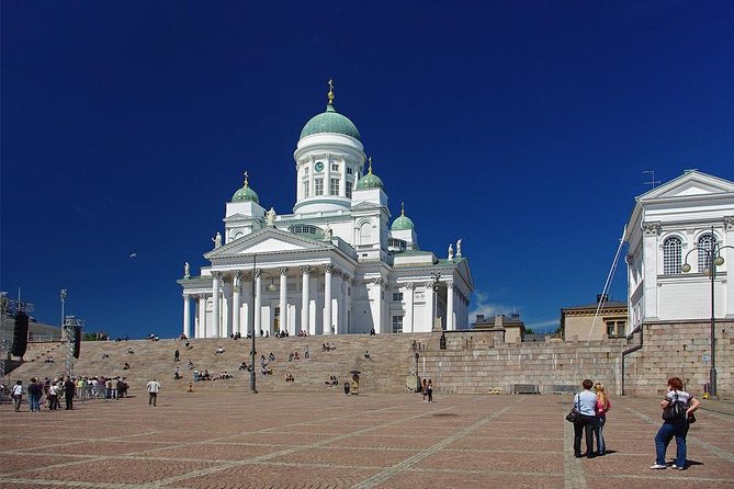 Helsinki Walking Tour with PRIVATE Professional guide - Helsinki Cathedral on Senate Square, the city’s photo magnet