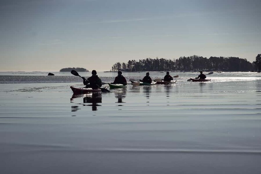Helsinki: Winter Kayaking in Eastern Helsinki Archipelago - Winter kayaking in Eastern Helsinki: why it feels so different