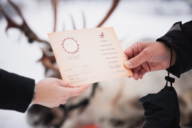 Husky and Reindeer Experience With Snowmobiling - The half-day triple play in Rovaniemi, from snow to Santa