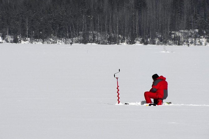 Ice Fishing and Husky - Who this tour is best for