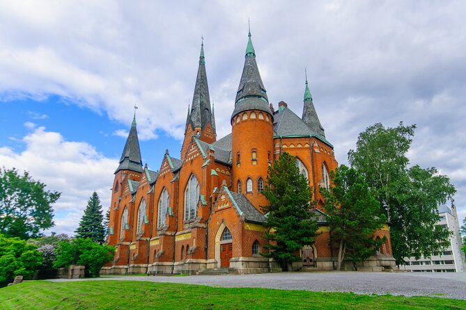 Inspiring Turku - Private Walking Tour - Turku City Hall: Seurahuone, a fire, and a second life