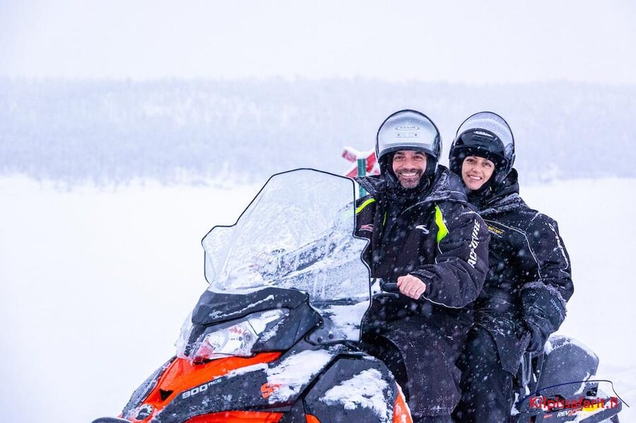 Kilpisjärvi: Border of Three Countries Snowmobile Safari - Gear up at Kilpissafarit: thermal outfits that actually keep you warm