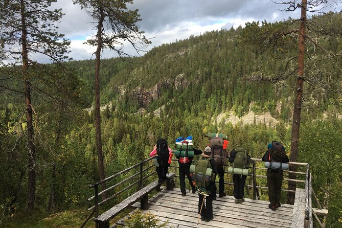 Korouoma canyon national park & frozen waterfalls with BBQ - BBQ lunch after the hike: the warm-up you actually need