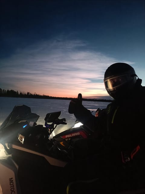Lapland: Private Snowmobile Safari with arctic Local Guide - Evening rides and northern lights, timed for low light pollution