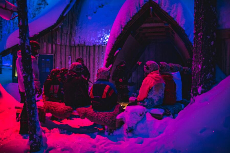 Levi: Arcandia | Outdoor Laser Tag + Park Side - Outdoor laser tag in Arctic darkness at Levi