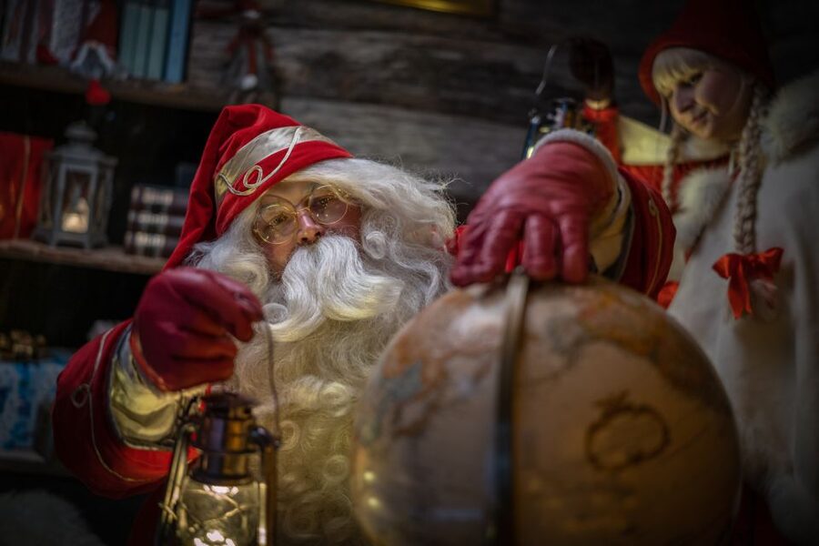 Levi: Day Trip to Santa Claus Village with Lunch - Snowman World Ice World: Why This Part Is Worth the Trip