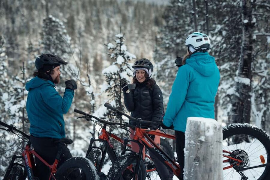 Levi: E-Fatbike Adventure in Snowy Forest - Why Winter E-Fatbikes Feel Easier Than They Look